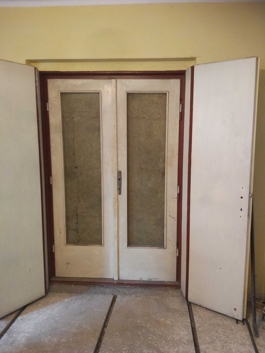 Drzwi drewniane balkonowe podwójne