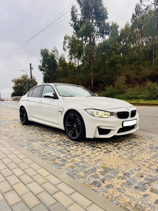 EXCELENTE BMW M3 2016