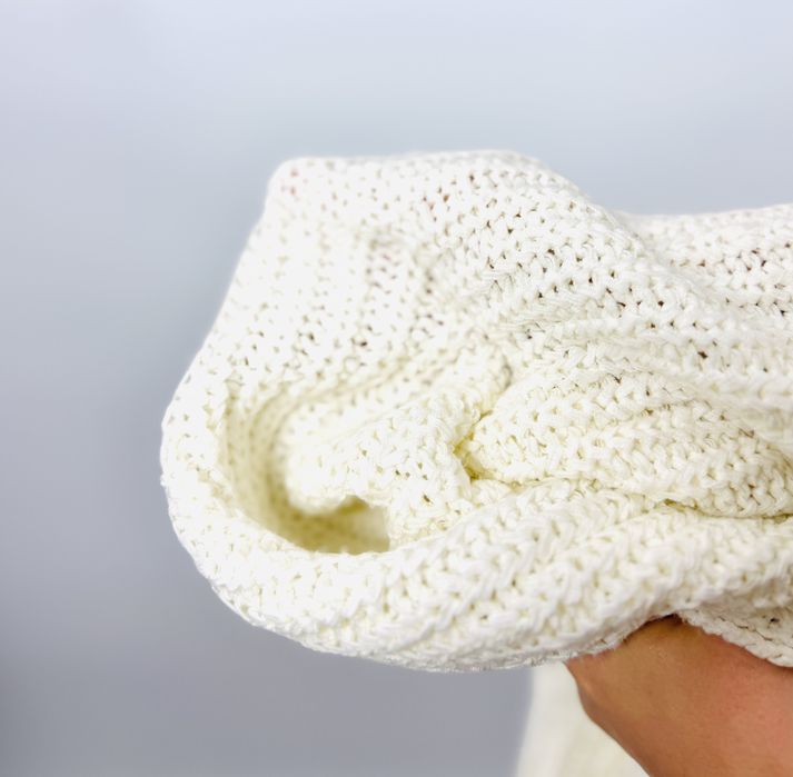 Kremowy sweter o luźnym splocie S 36 Only