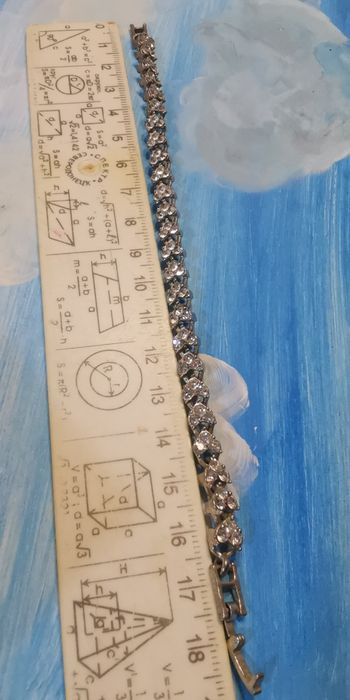 Браслет-Доріжка "Серця" з блискучими кристалами – Елегантна Класика