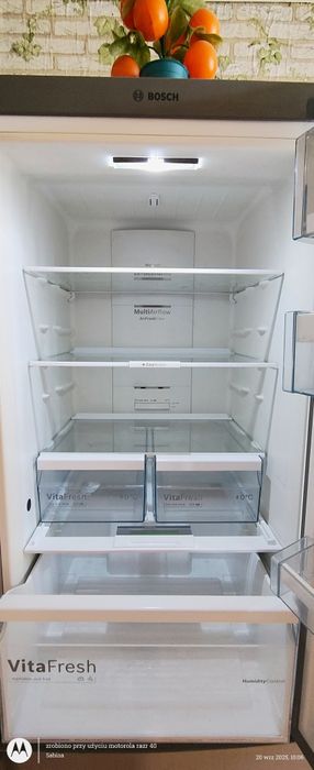 Lodówka 180 srebrna