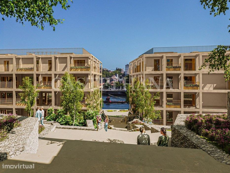 Apartamento T4 com área exterior no mais recente empreendimento jun...