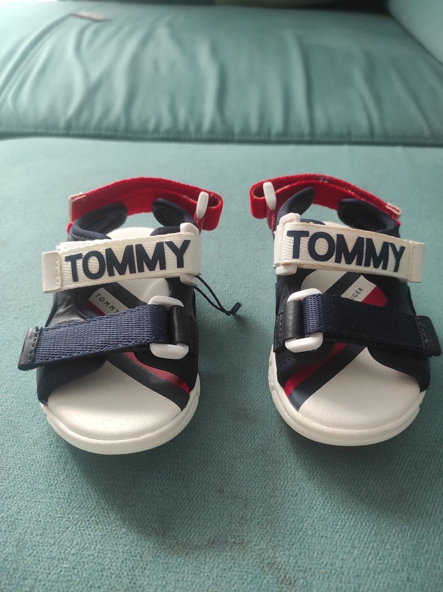 Tommy Hilfiger sandałki dla dzieci