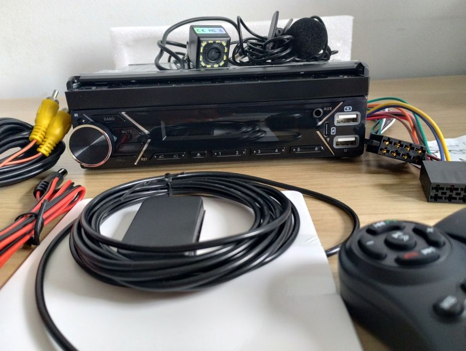 Car multimedia player