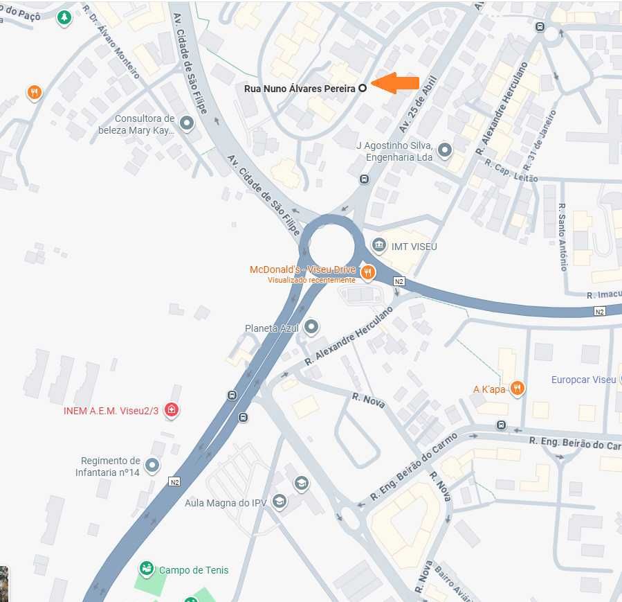 Quarto para menina estudante - centro de Viseu