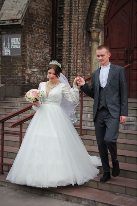 Продам свадебное платье