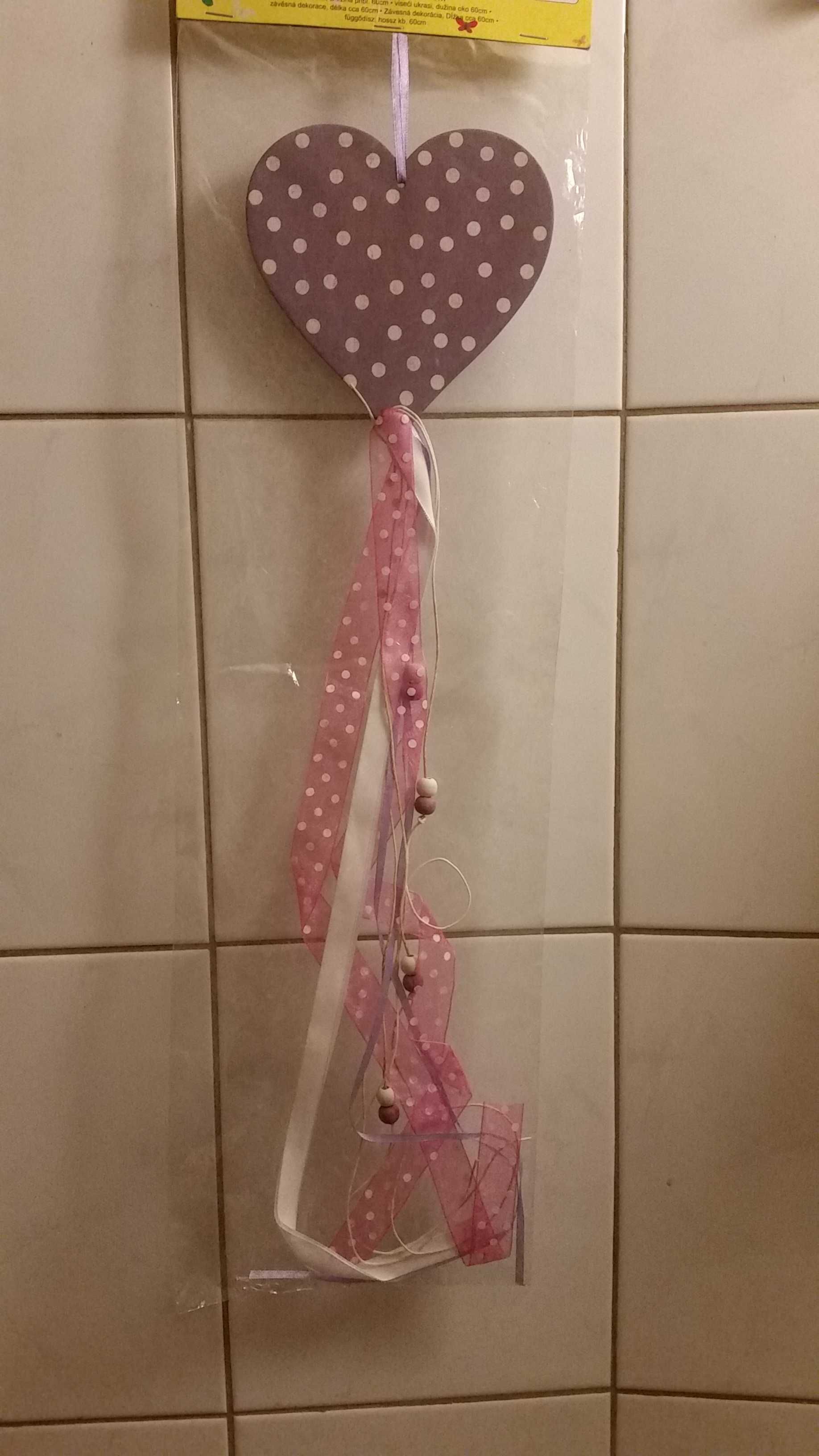 Motylki lub serduszko zawieszki