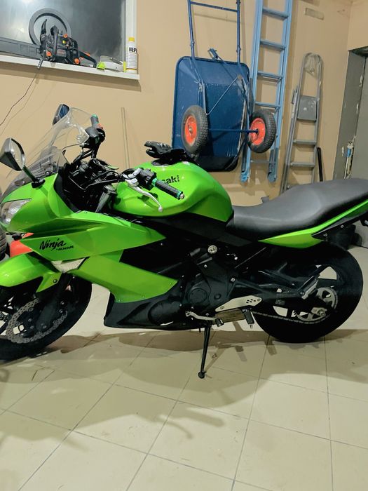 Kawasaki Ninja 400R