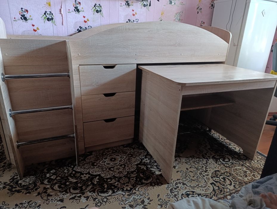 Продам дитяче ліжко-горище.