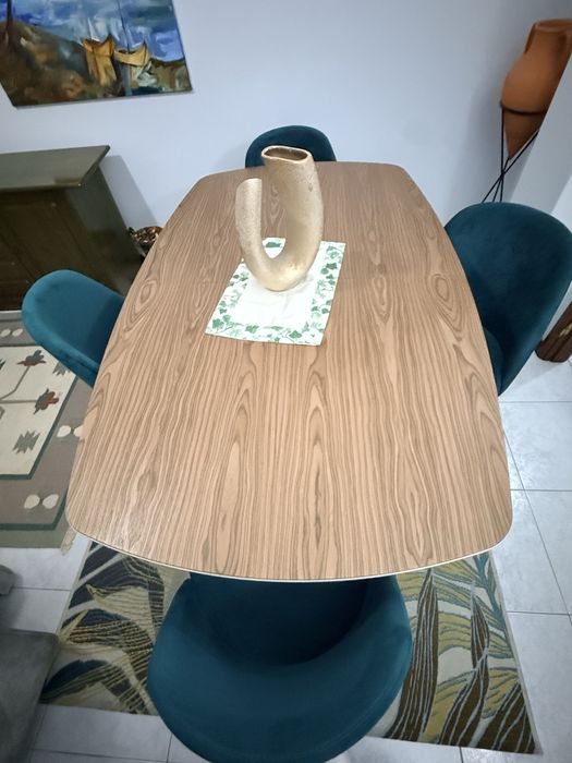 Mesa de jantar + cadeiras