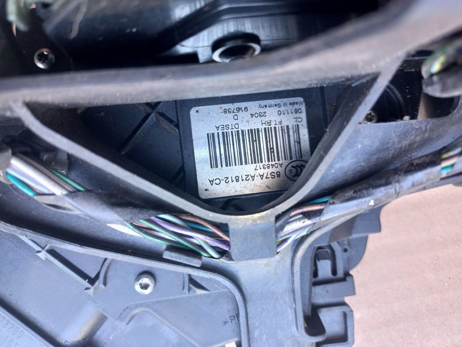 Zamek drzwi prawy przód ford mondeo s-max galaxy 8s7a-a21812-ca