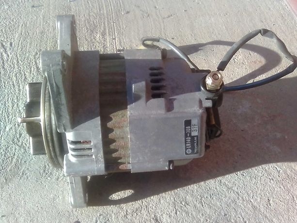 honda  gl 1500 goldwing   alternator