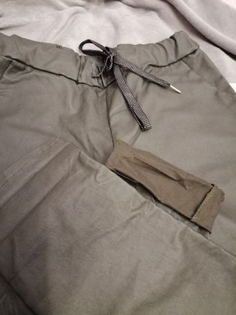 Spodnie woskowane khaki oversize
