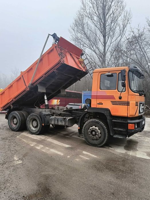 Wywrotka MAN F09 3 osie 6x4 elektryczna składana plandeka 1991 rok