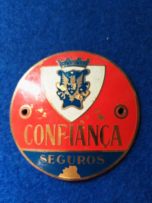 placa seguros confiança