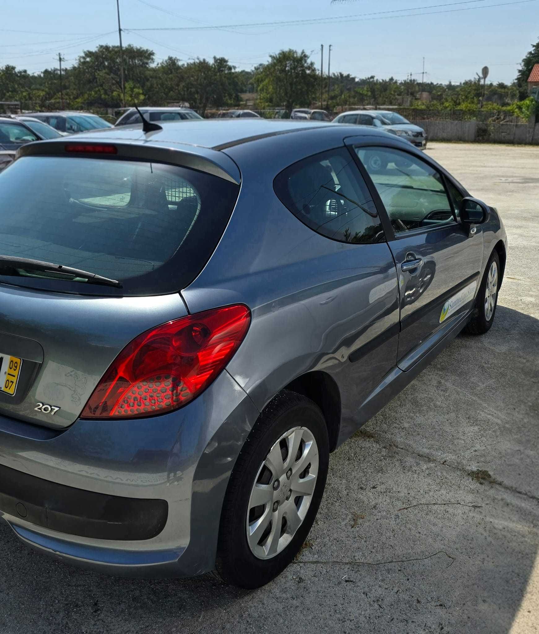 EXELENTE Peugeot 207 1,6 Hdi.