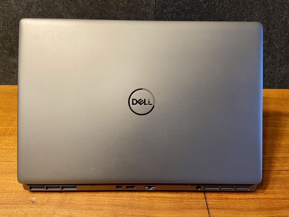 Мобільні станції DELL Precision 7560 15.6 IPS i7-11850H 32/512GB T1200