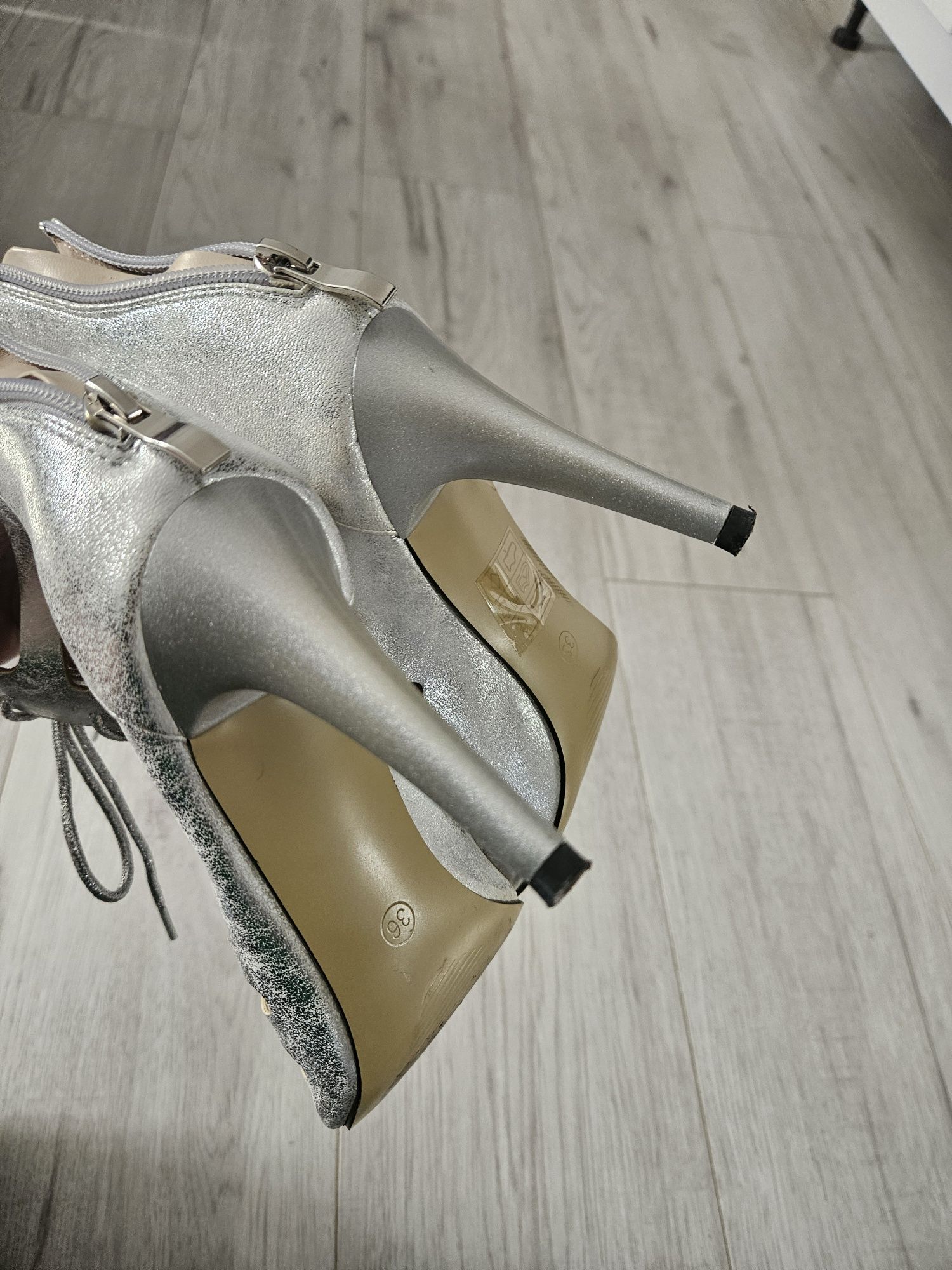 Buty Botki wiosenne 36.5