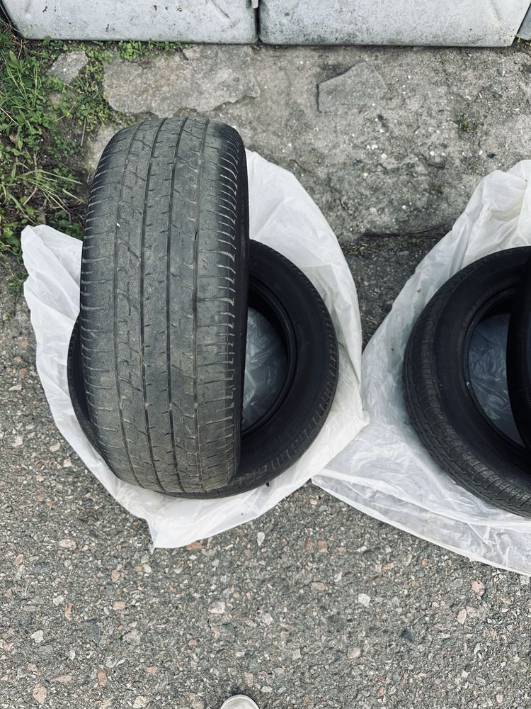 Шины летние Bridgestone B390 195/60R15