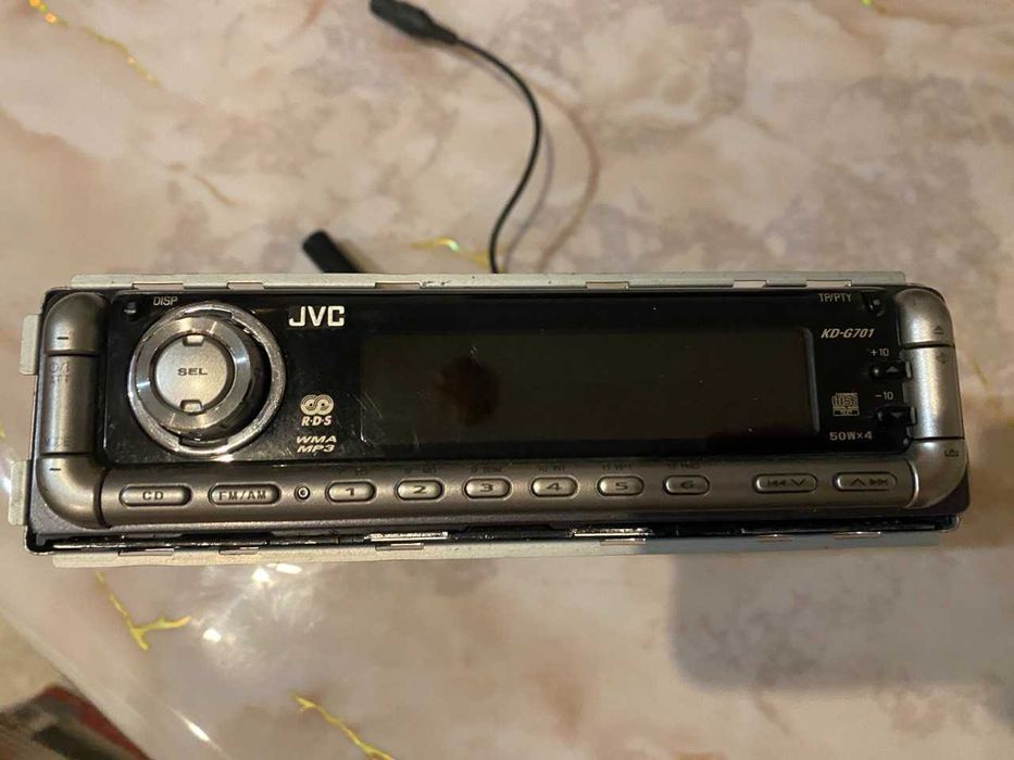 Продам автомагнітолу JVC б/в