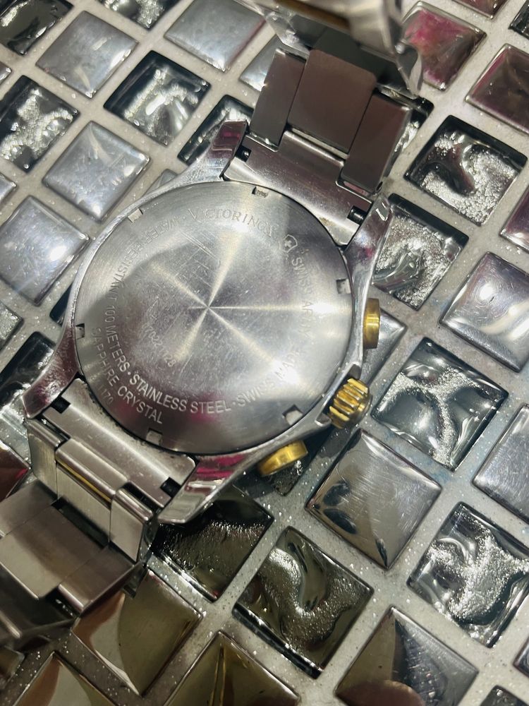 Męski zegarek Swiss Army   Victorinox oryginalny