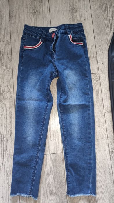 Джинси для дівчинки на 4 роки