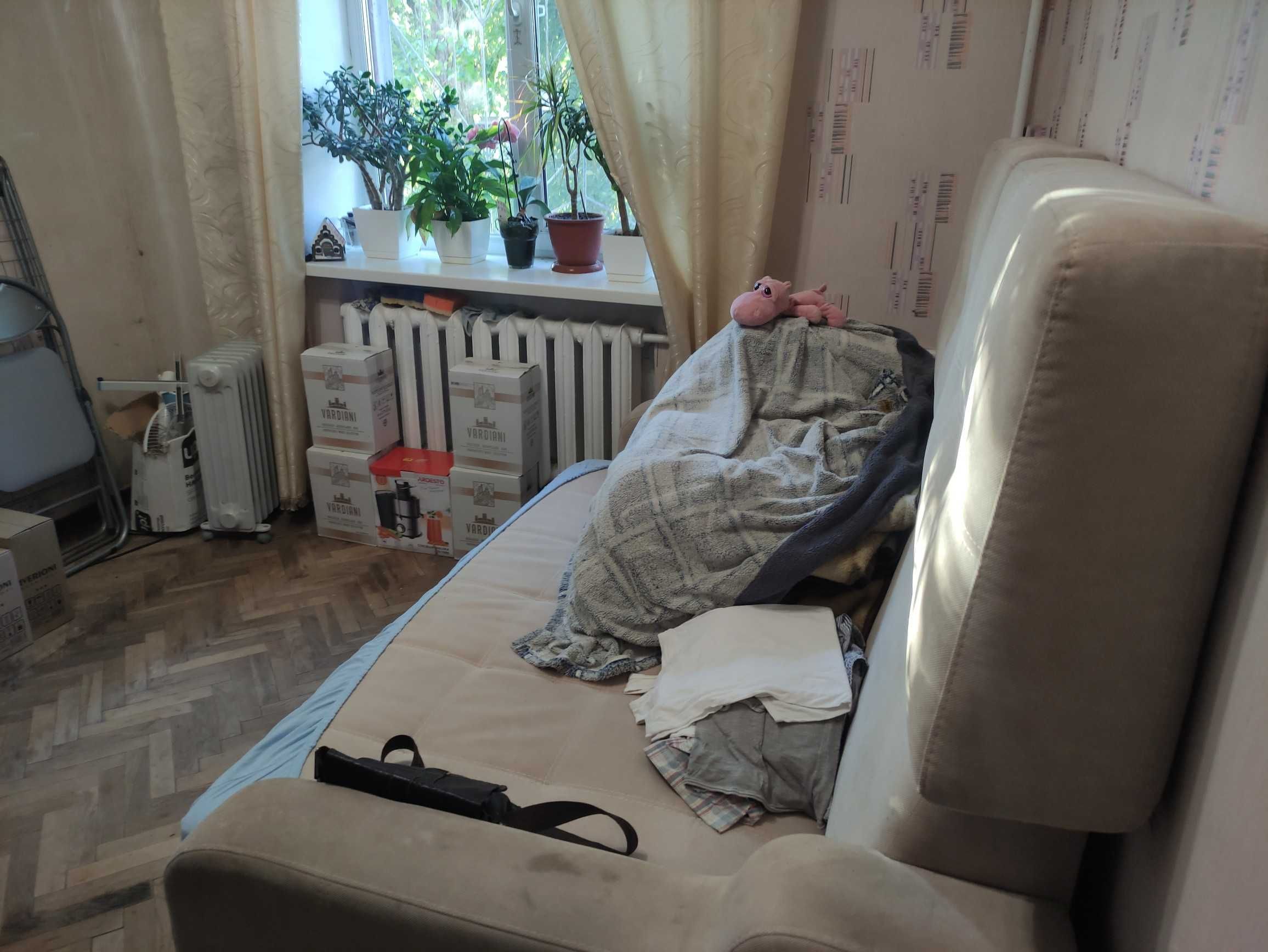 Виноградар, Вітряні гори,(½ частини  2-х кімнатної квартири)