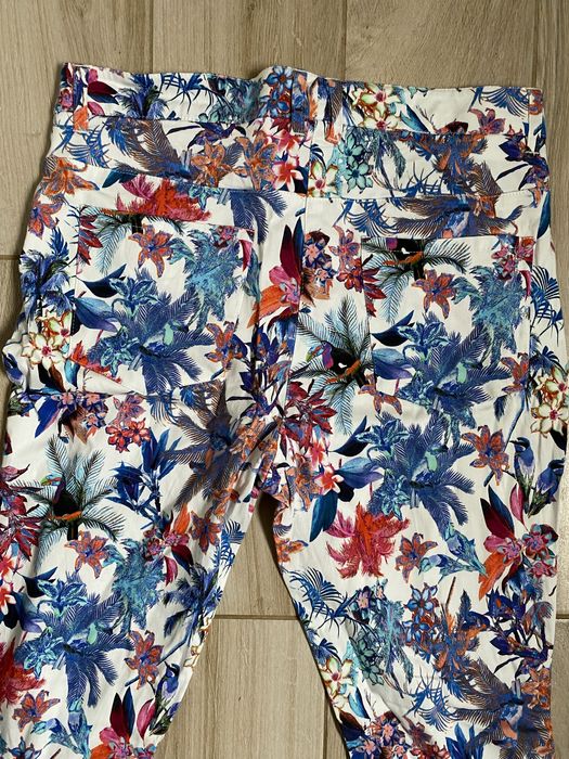 Kolorowe spodnie w kwiaty, bawełna, rozmiar 42/XL