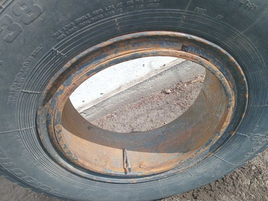 продам колесо 10 R20 Росава Бц-38 146/143K Б/У на КАМАЗ