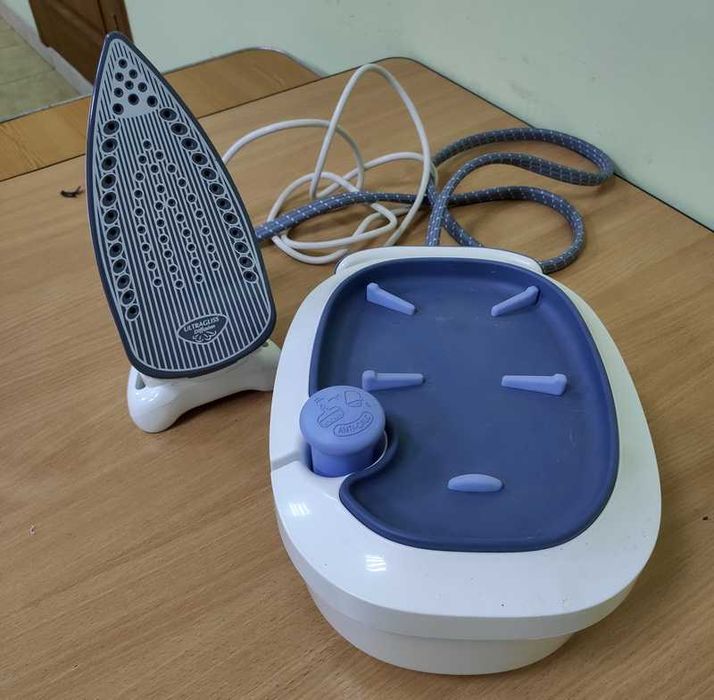 Праска з парогенератором Tefal Opticord GV5104