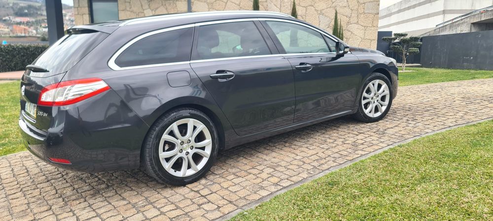 Peugeot 508sw 2012