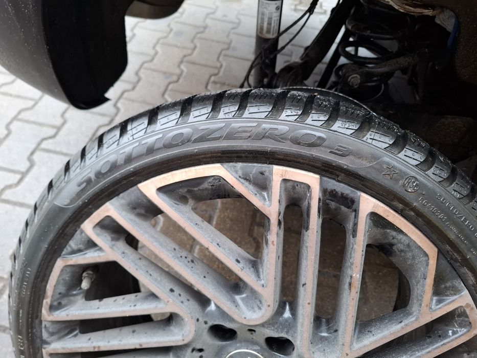 Pirelli SottoZero 3 225/40 R18 92V RUN FLAT XL