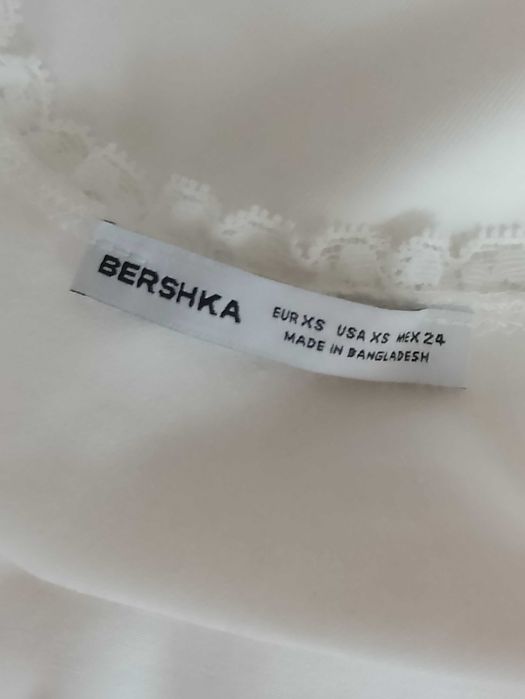 Майка топ з мереживом Bershka y2k coquette