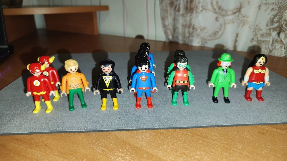 Kinder Playmobil
