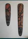 2 máscaras de parede