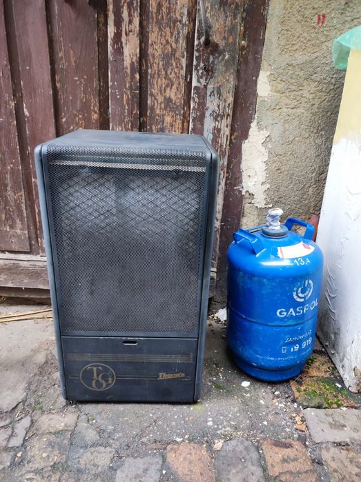 Sprzedam piecyk gazowy +butla gazowa