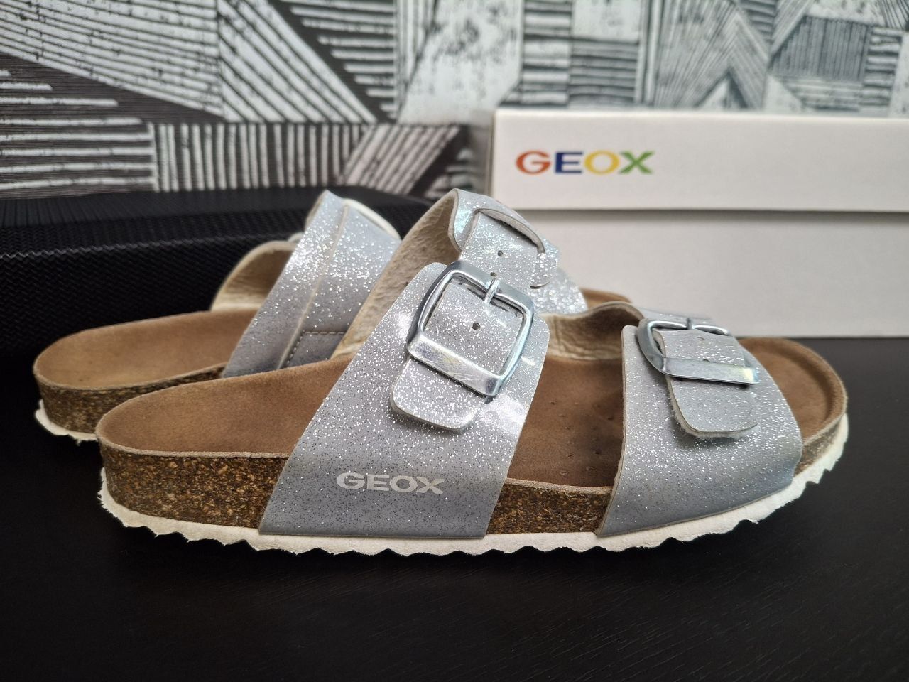 Шльопки босоніжки Geox для дівчинки