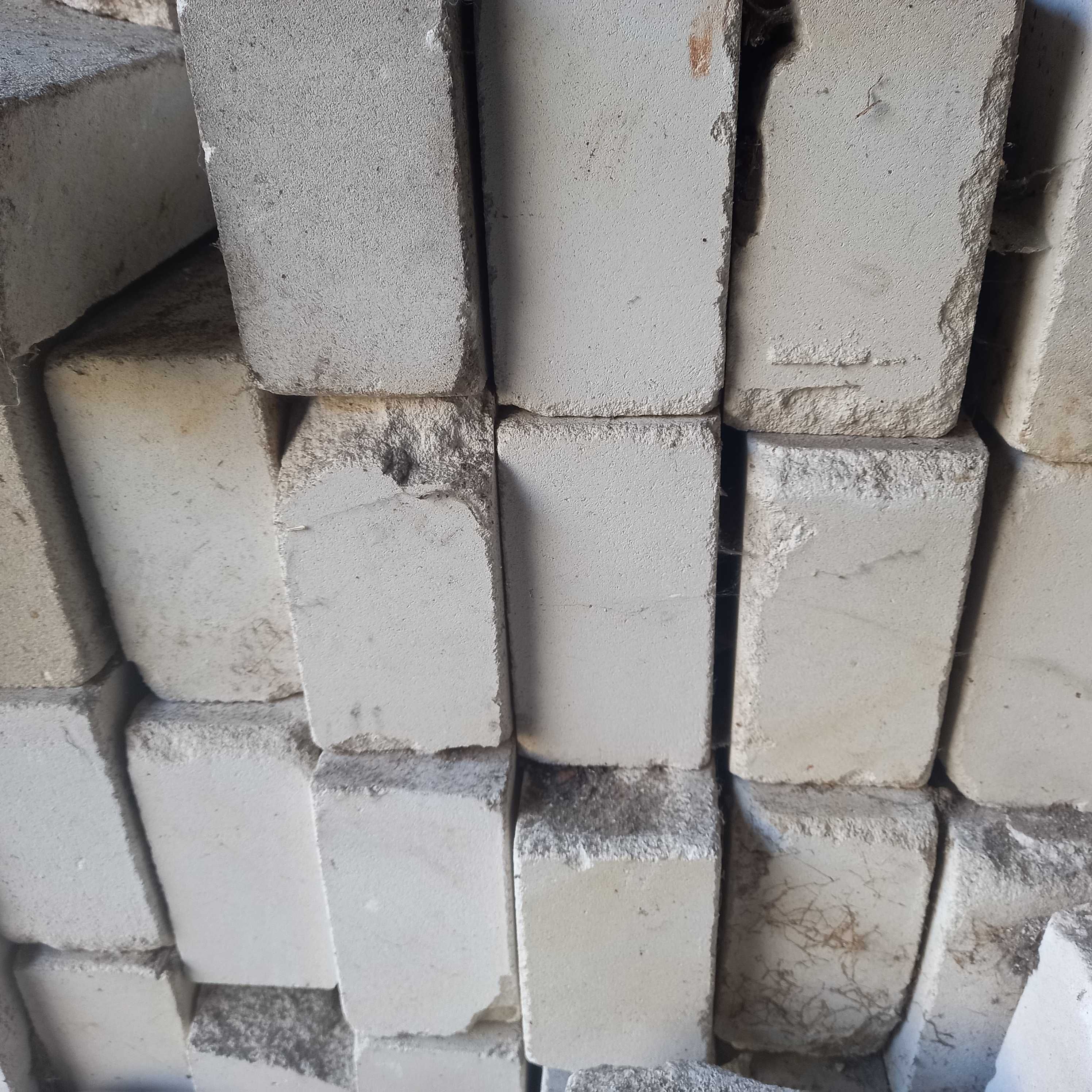Cegła silikatowa biała 25 x 12 x 6