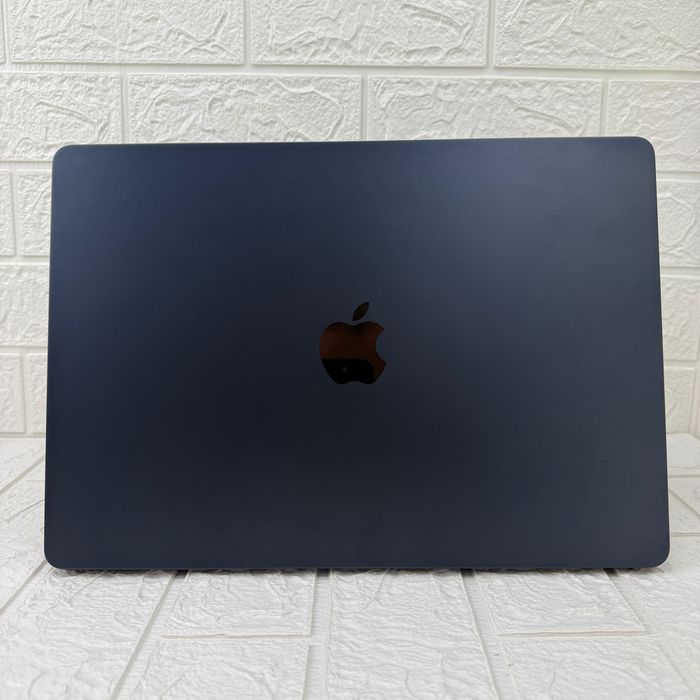 №2689	MQKV3	MacBook Air15 	Midnight	M2 	8/256