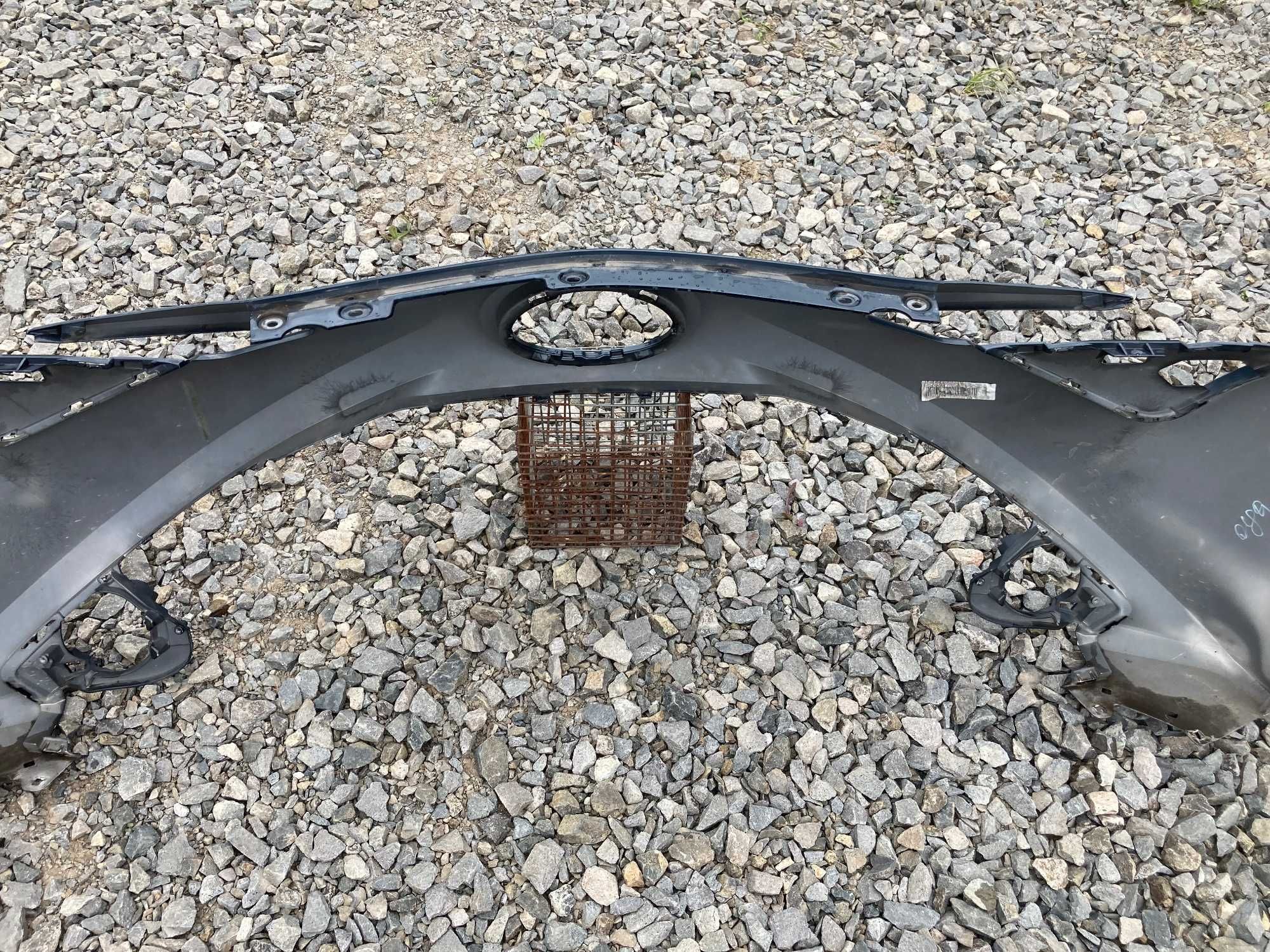 przód przedni zderzak toyota aygo 2 II lift 18->