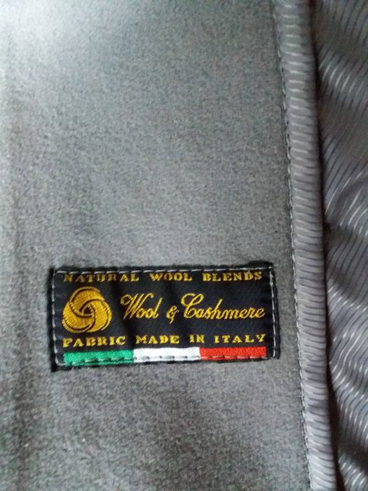 Жіночий верхній одяг