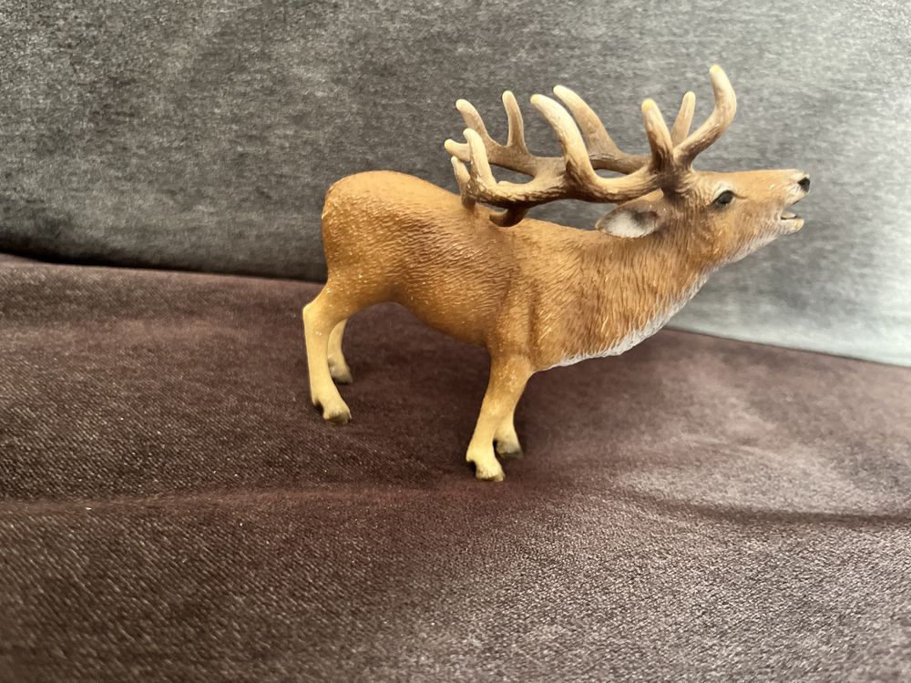 Schleich , ryczący jeleń , jeleń szlachetny , 14647