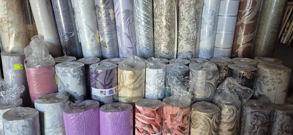 Шпалери зі складу