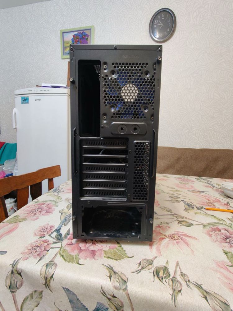 Корпус Пк deepcool Tesseract +1 вентилятор