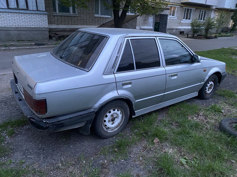 Продам авто Mazda 323