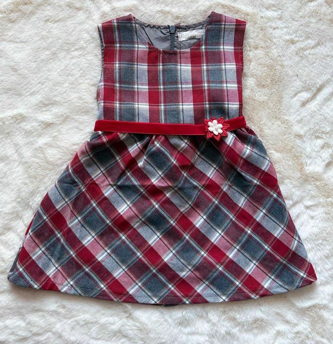 Elegancka sukienka z futerkiem, bolerkiem dla dziewczynki 4 latka /104