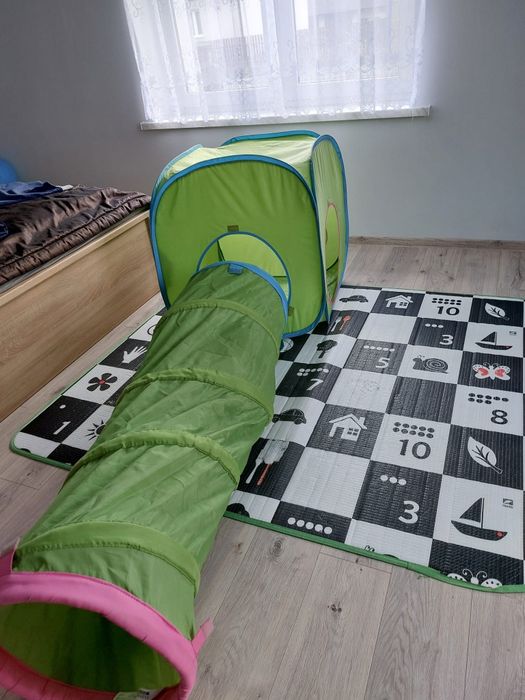 Namiot z tunelem dla dzieci