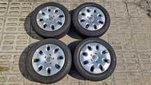 Koła Audi A1 opony zimowe BRIDGESTONE 185/60 R15 stalowe felgi kołpaki