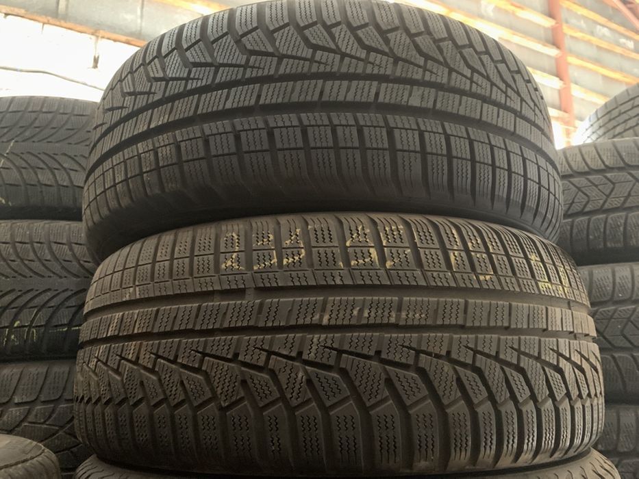 шины б/у зима КОМПЛЕКТ 215/60 17 Hankook Winter icept evo2