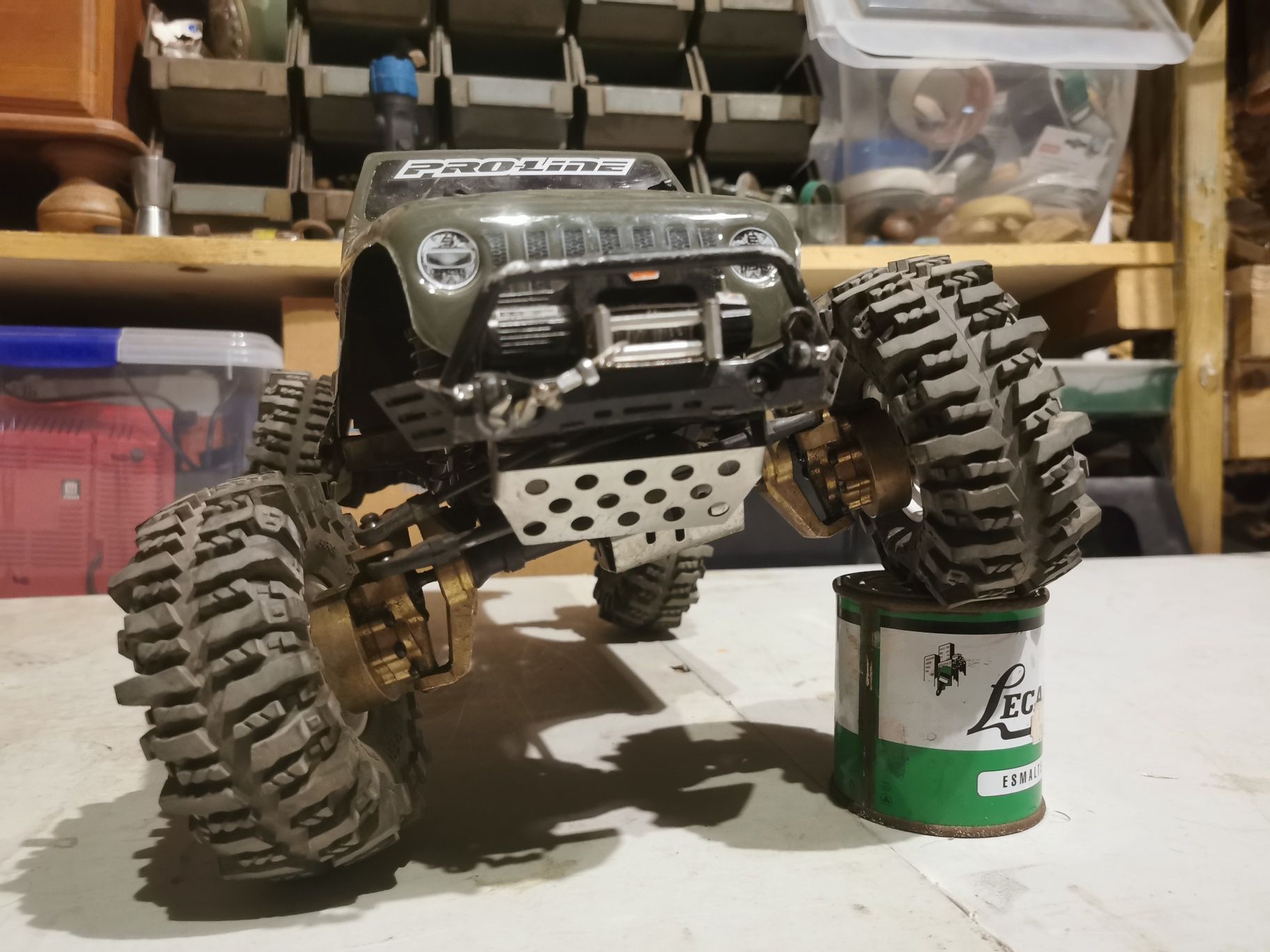 Traxxas trx4 jeep gladiator proline rc crawler